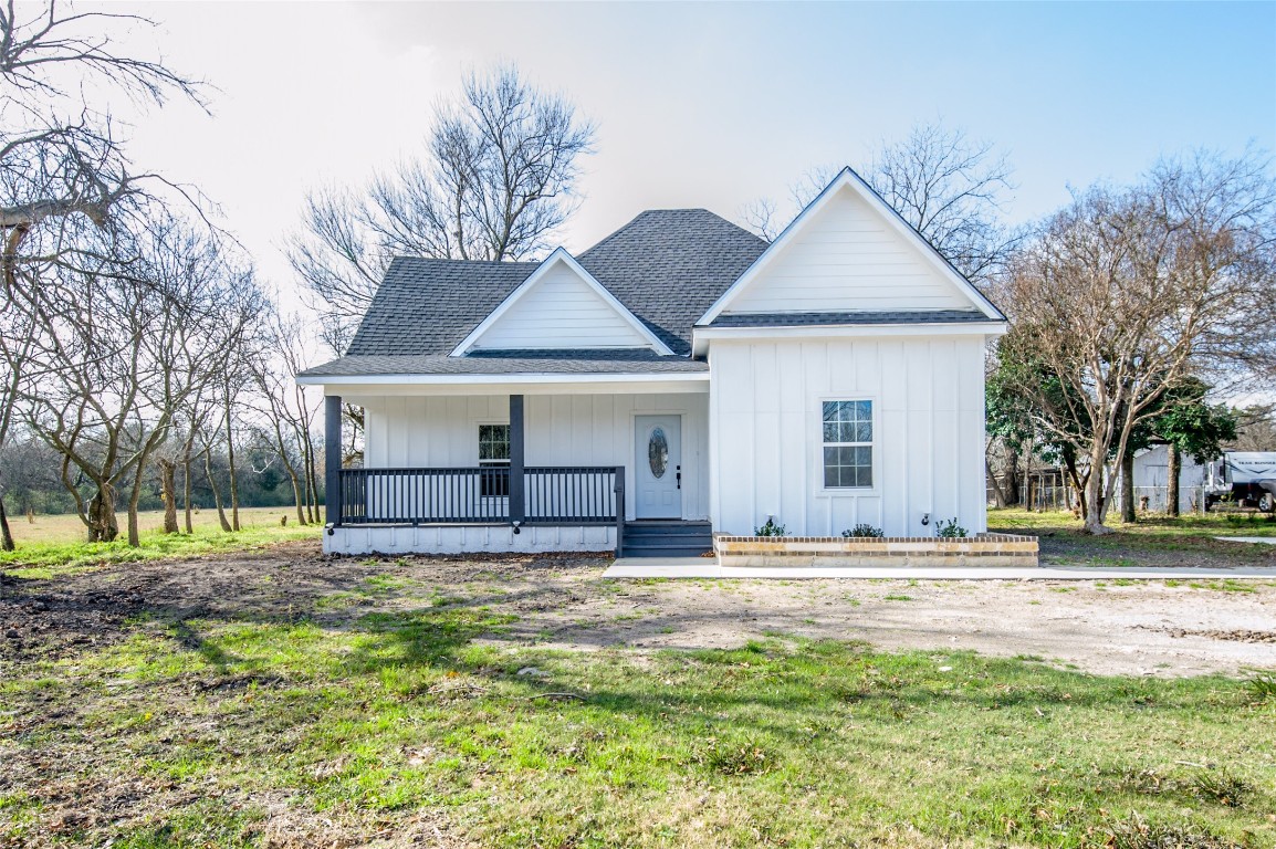901 S Hall Street Ennis TX 75119