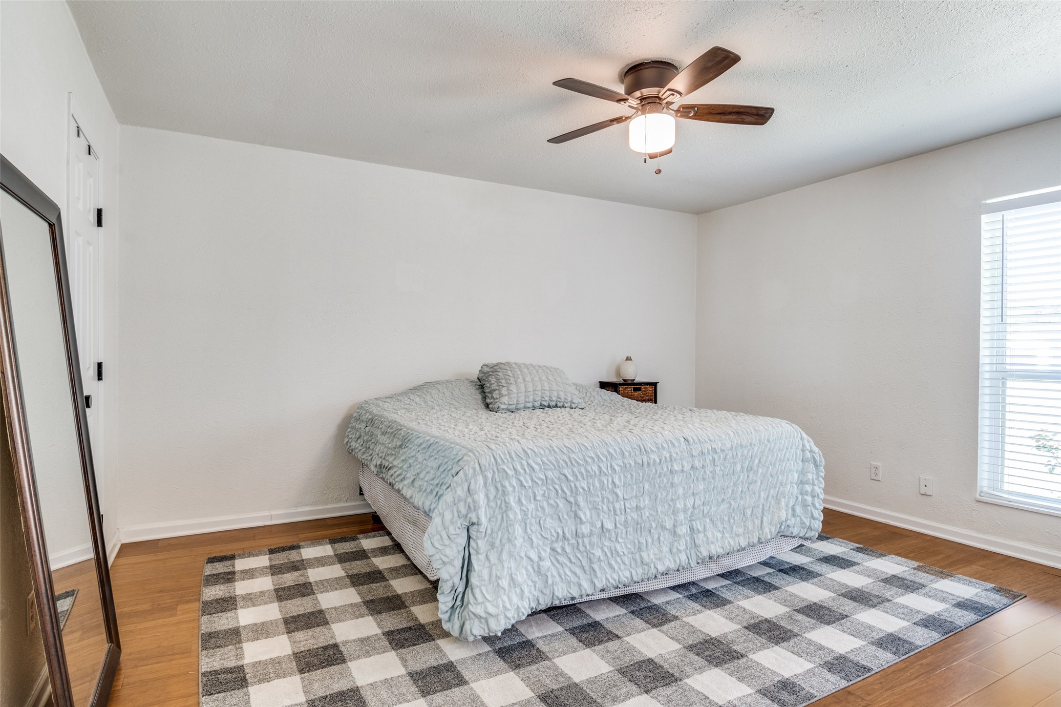 1803 Travis Street Garland TX 75042