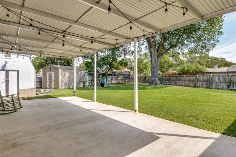 1803 Travis Street Garland TX 75042