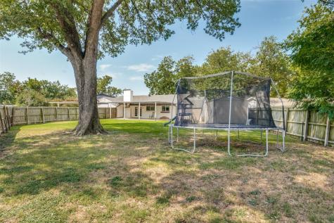 1803 Travis Street Garland TX 75042