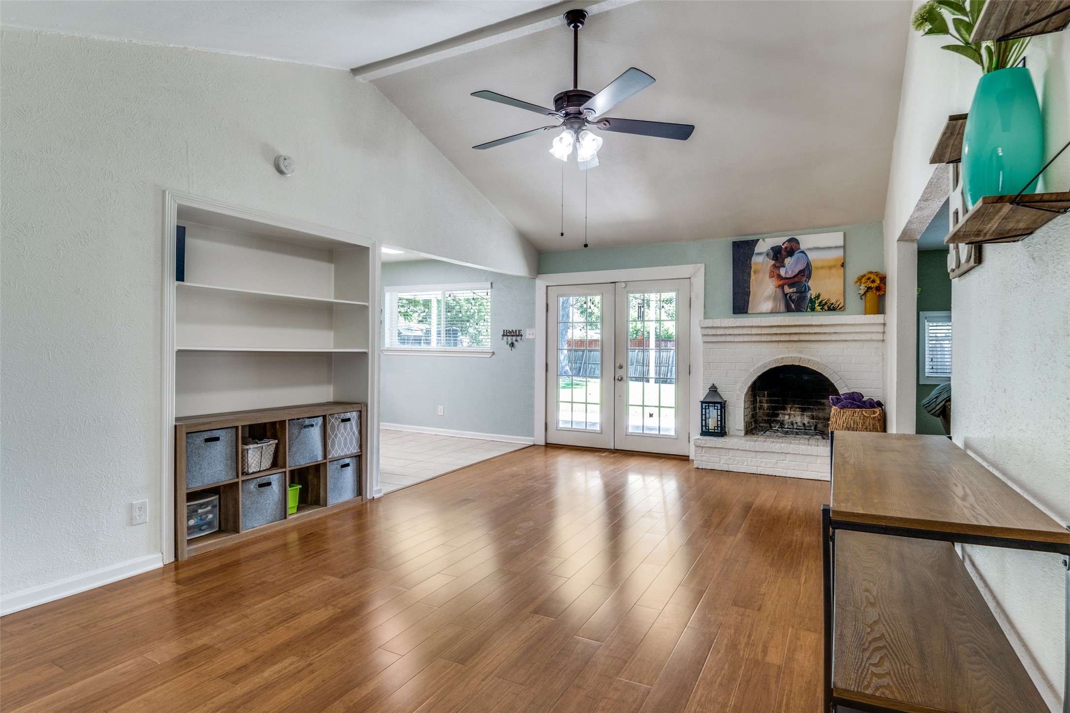 1803 Travis Street Garland TX 75042