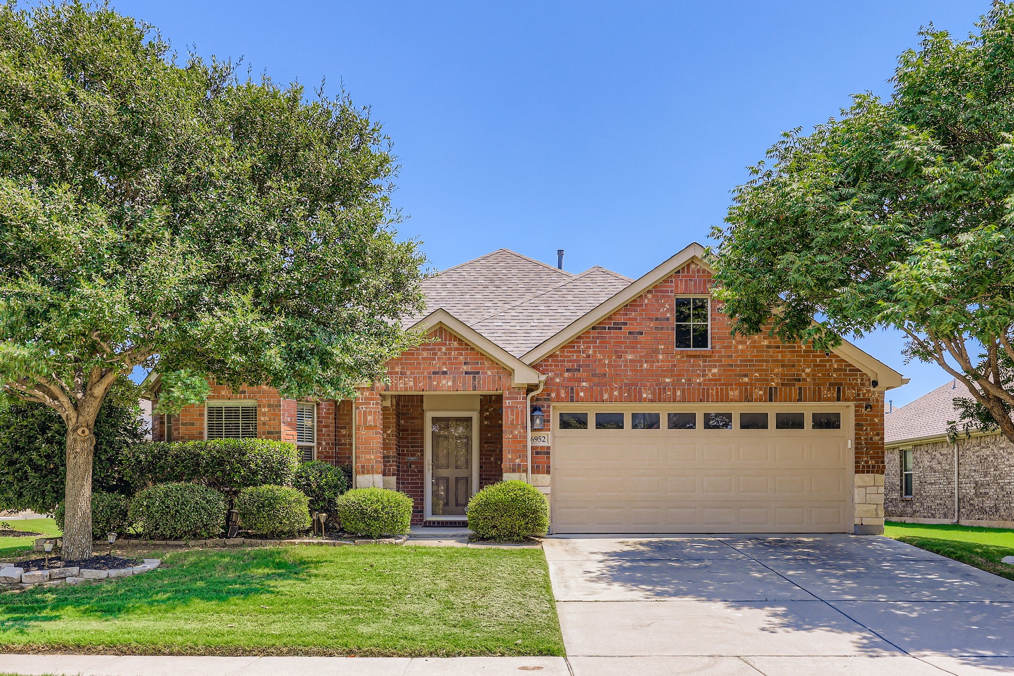 6952 Alcala Grand Prairie TX 75054
