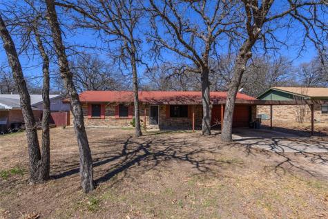 204 Richard Lane Azle TX 76020