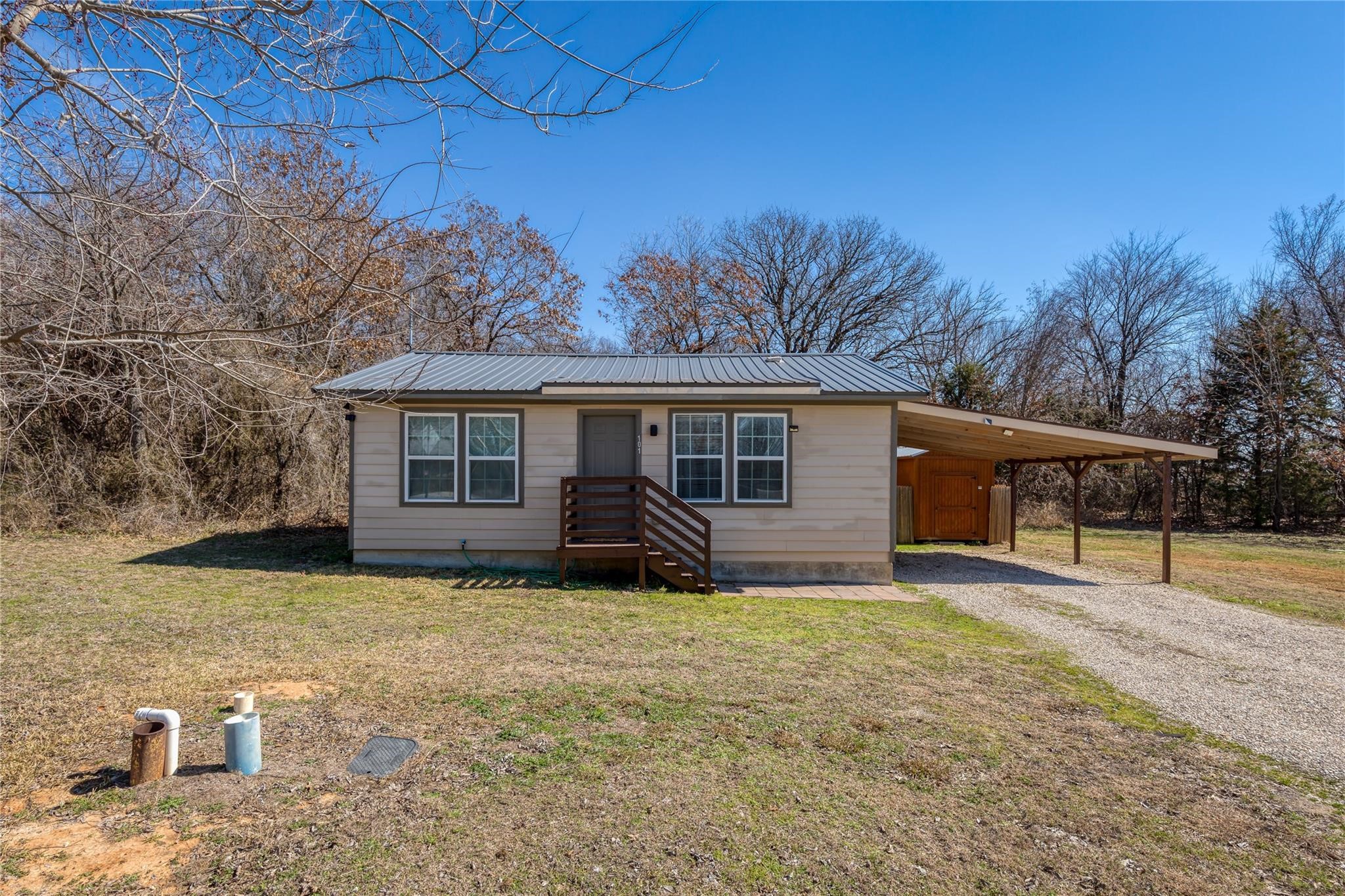 101 Spring Valley Circle Azle TX 76020