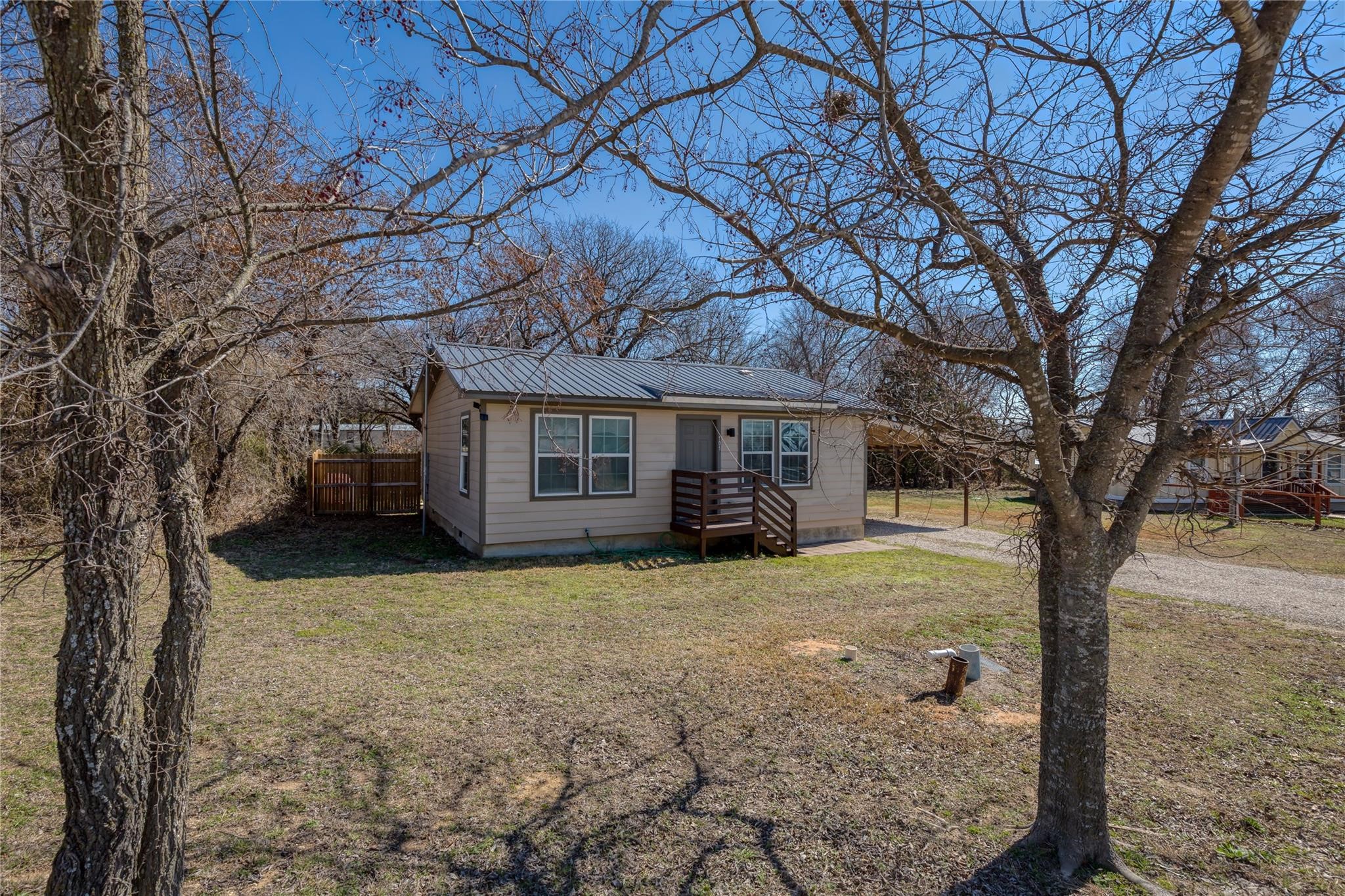 101 Spring Valley Circle Azle TX 76020