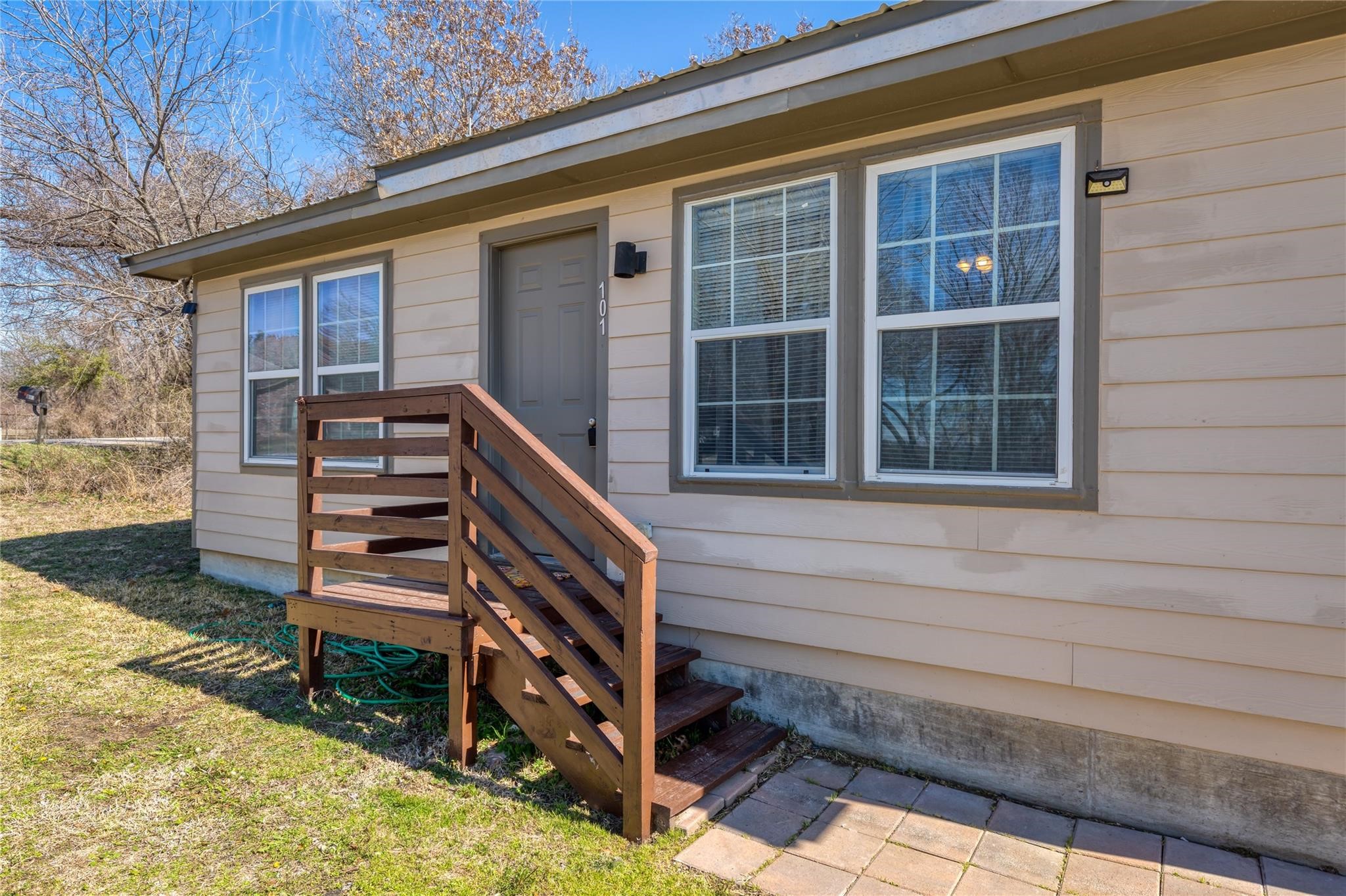 101 Spring Valley Circle Azle TX 76020