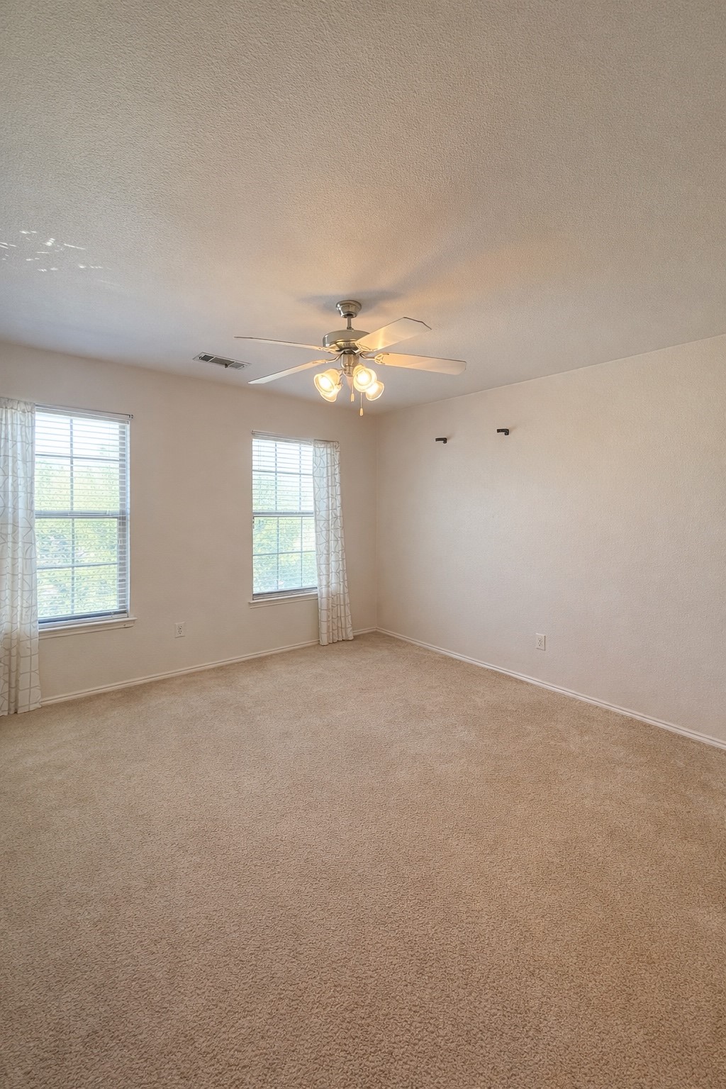 2835 Park Springs Drive Grand Prairie TX 75052