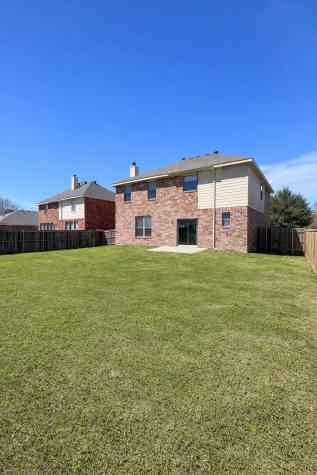 2835 Park Springs Drive Grand Prairie TX 75052