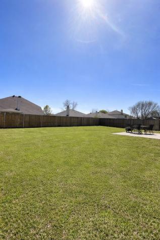 2835 Park Springs Drive Grand Prairie TX 75052