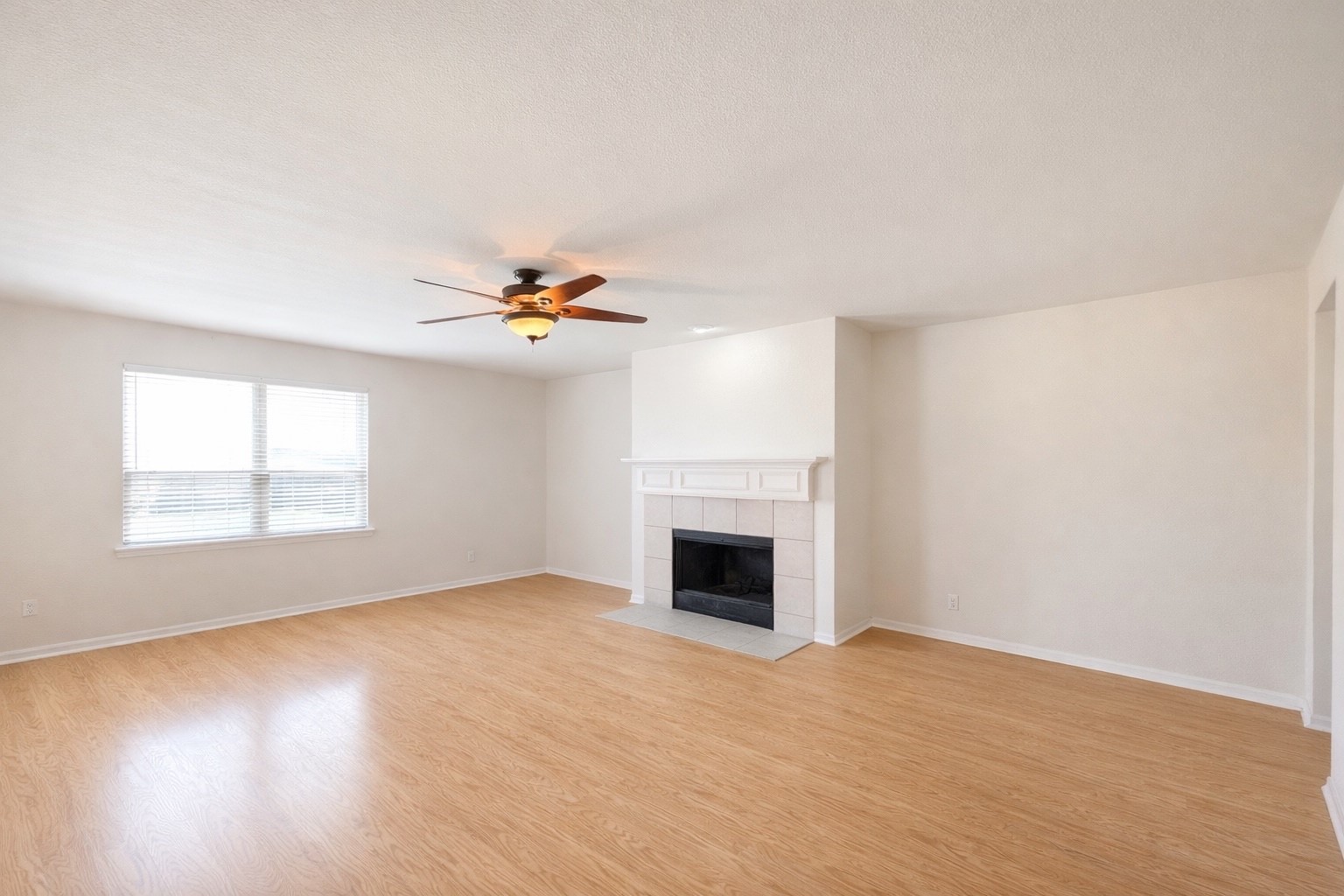 2835 Park Springs Drive Grand Prairie TX 75052