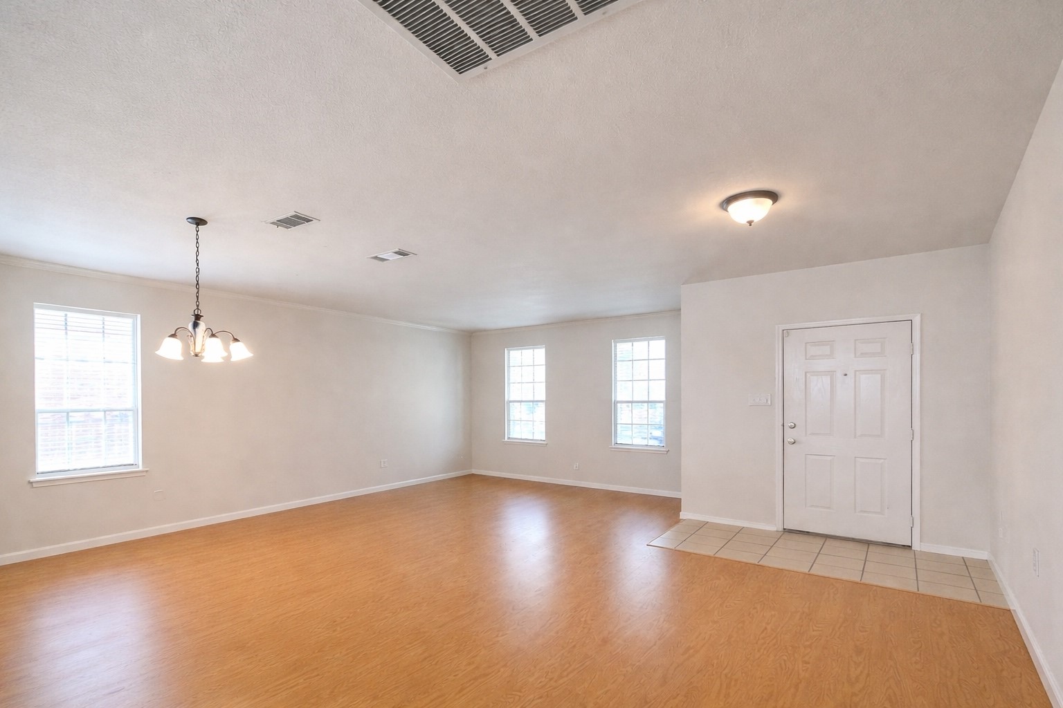 2835 Park Springs Drive Grand Prairie TX 75052