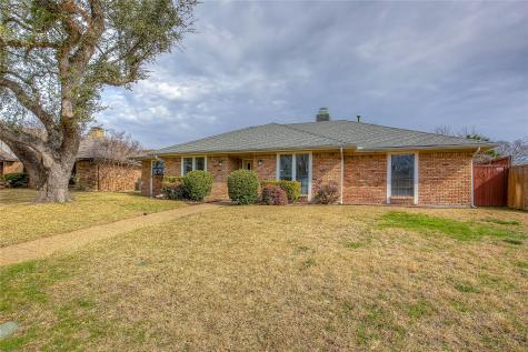 1917 Drew Lane Richardson TX 75082