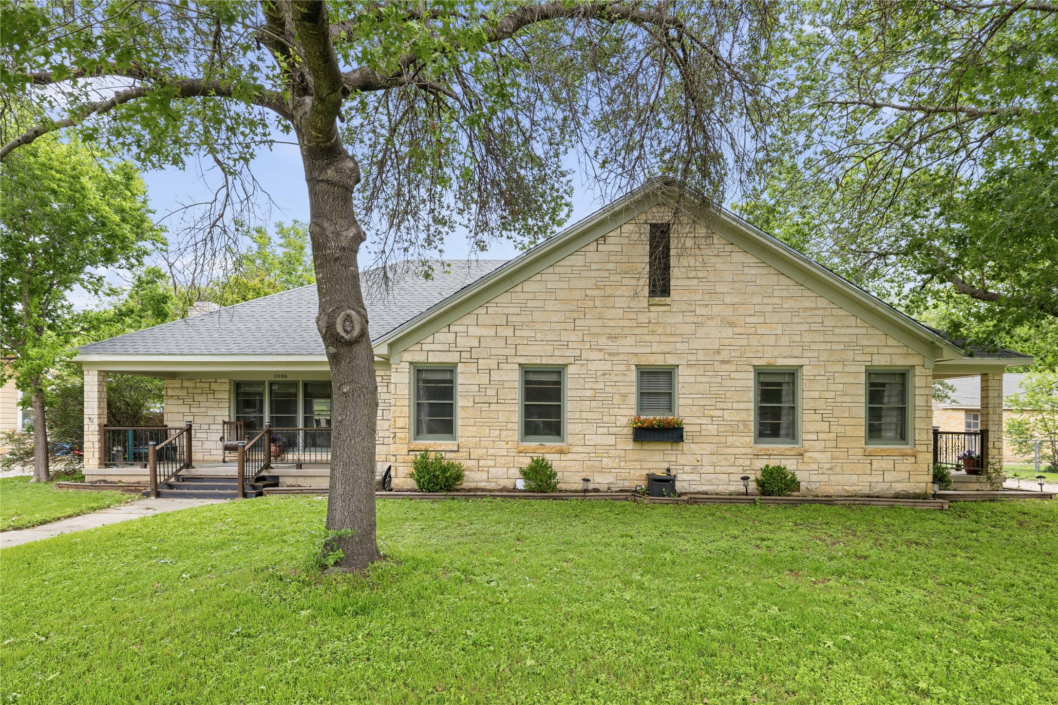 2006 Belmeade Street Brownwood TX 76801