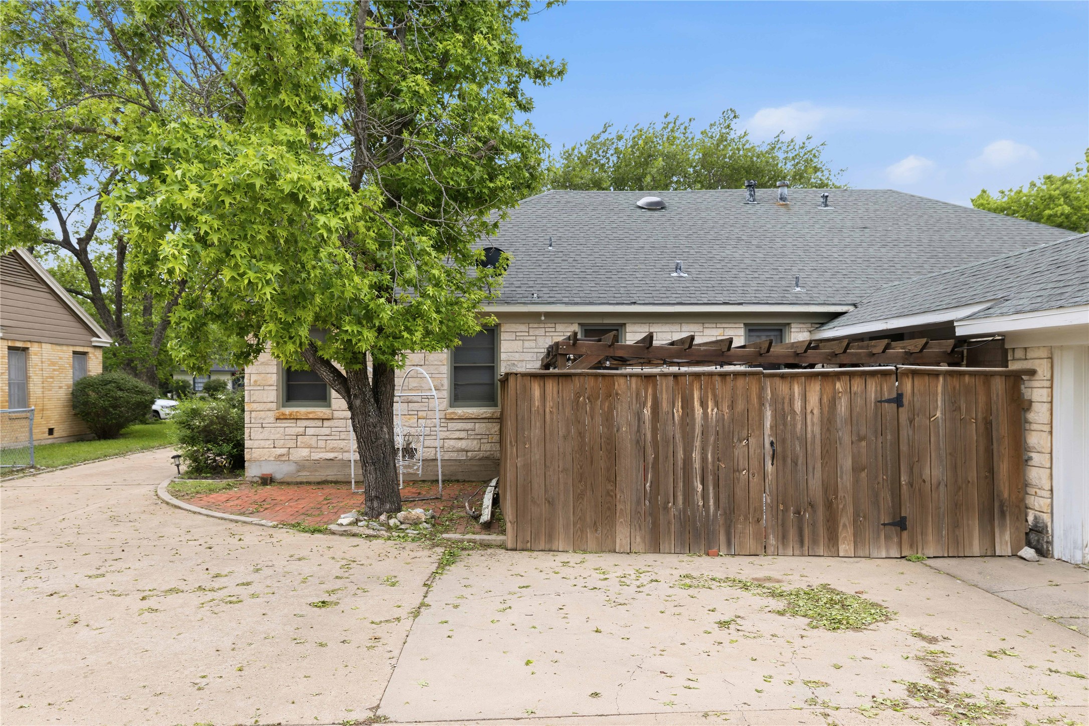 2006 Belmeade Street Brownwood TX 76801