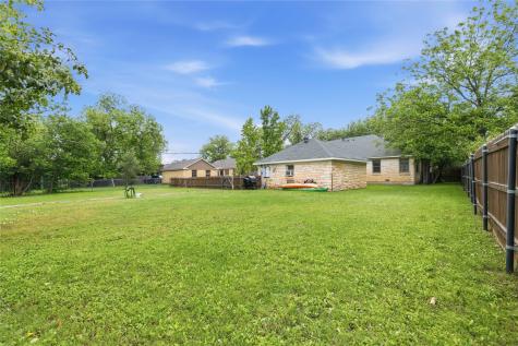 2006 Belmeade Street Brownwood TX 76801