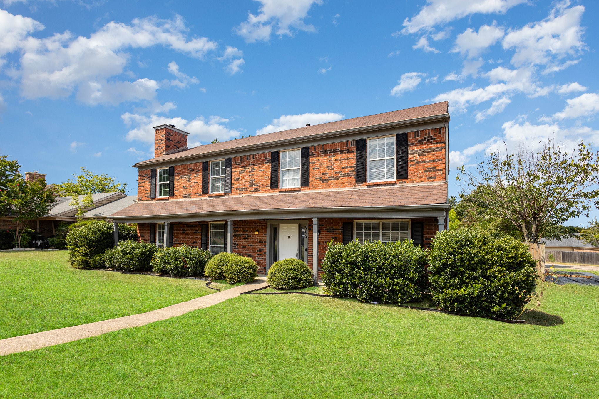 905 Eagle Drive Desoto TX 75115