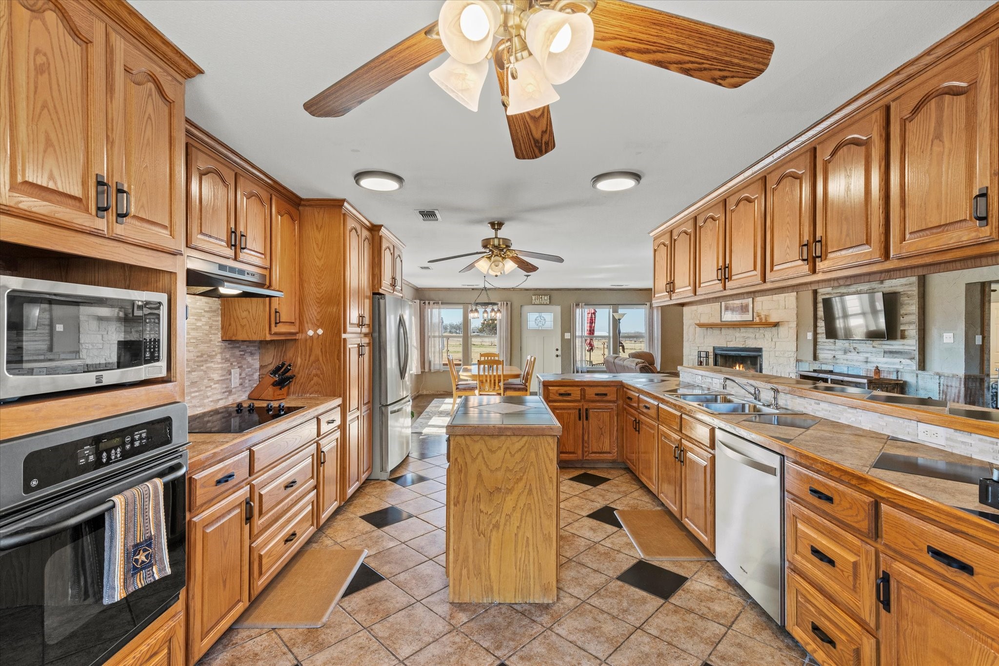 11975 Massey Road Pilot Point TX 76258