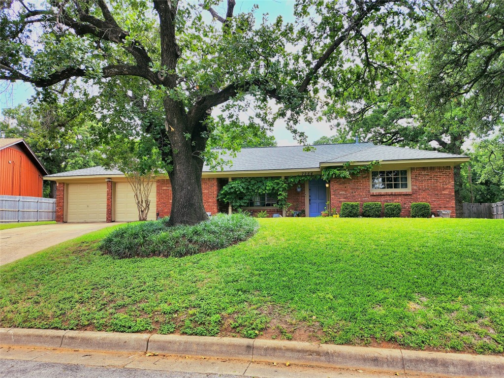 7254 Madeira Drive Fort Worth TX 76112