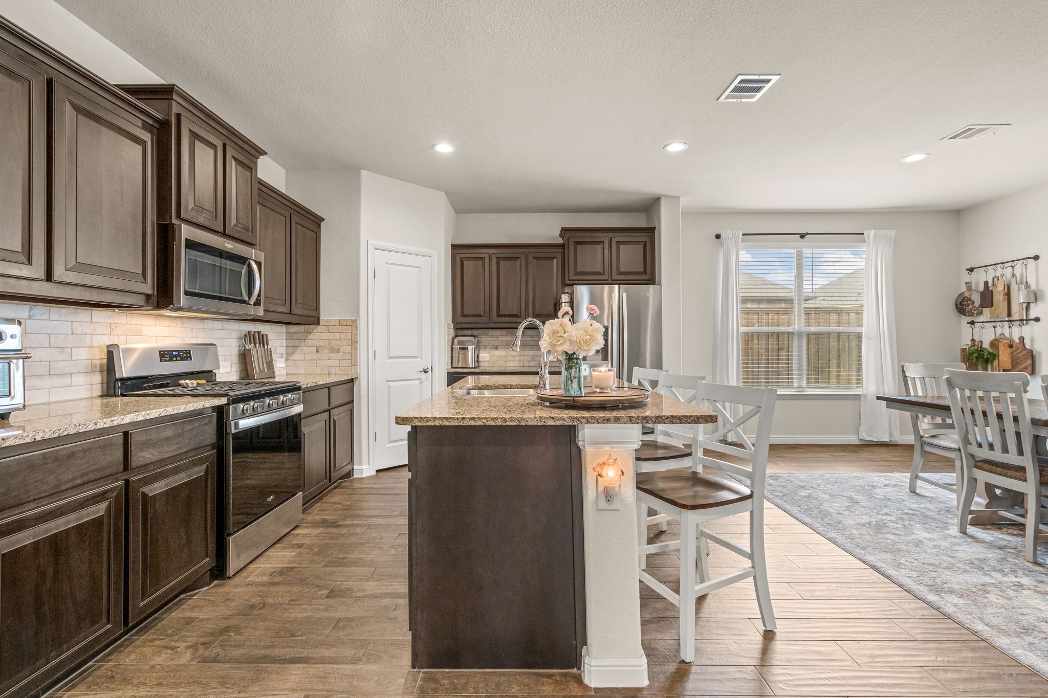 1443 Fox Hollow Road Krum TX 76249