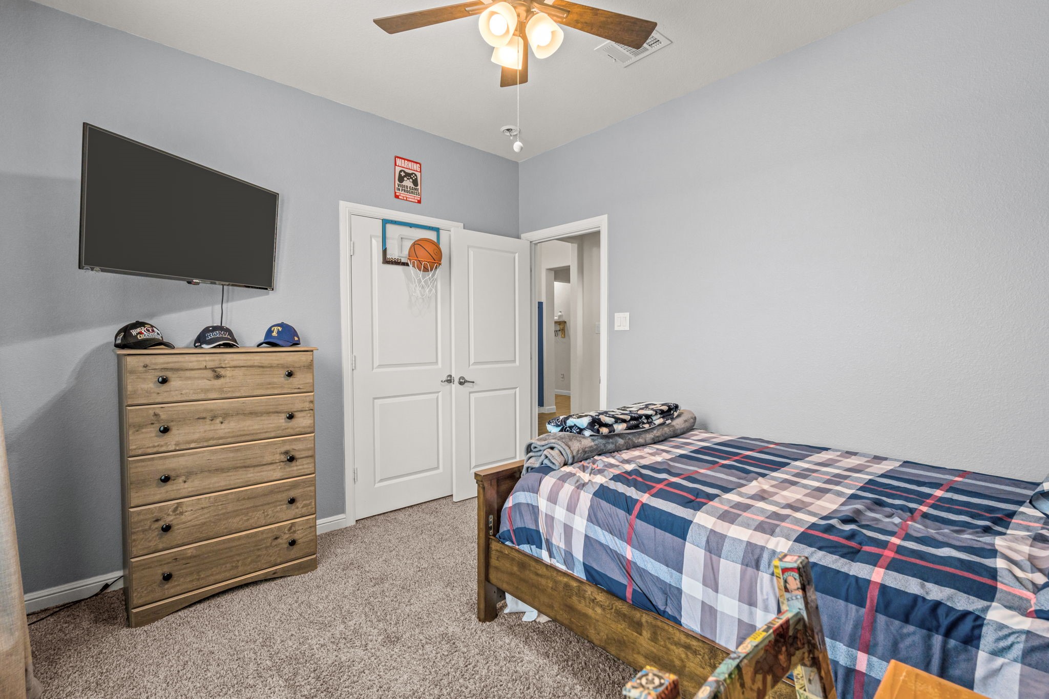 1443 Fox Hollow Road Krum TX 76249