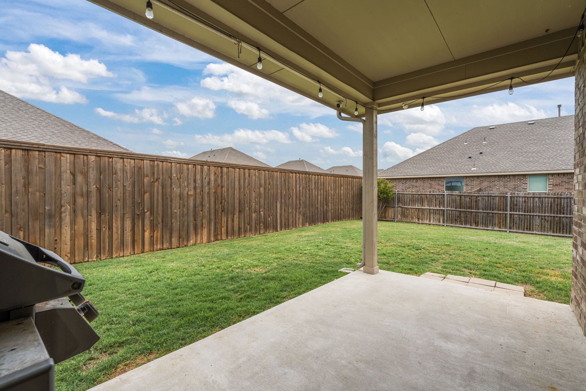 1443 Fox Hollow Road Krum TX 76249