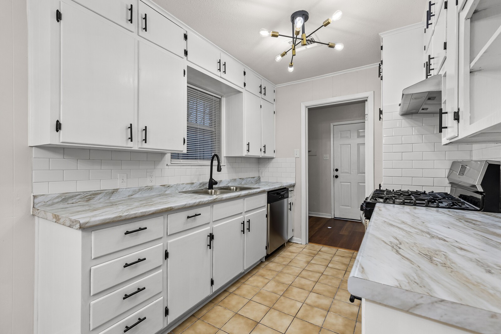 401 Carver Street Waco TX 76704