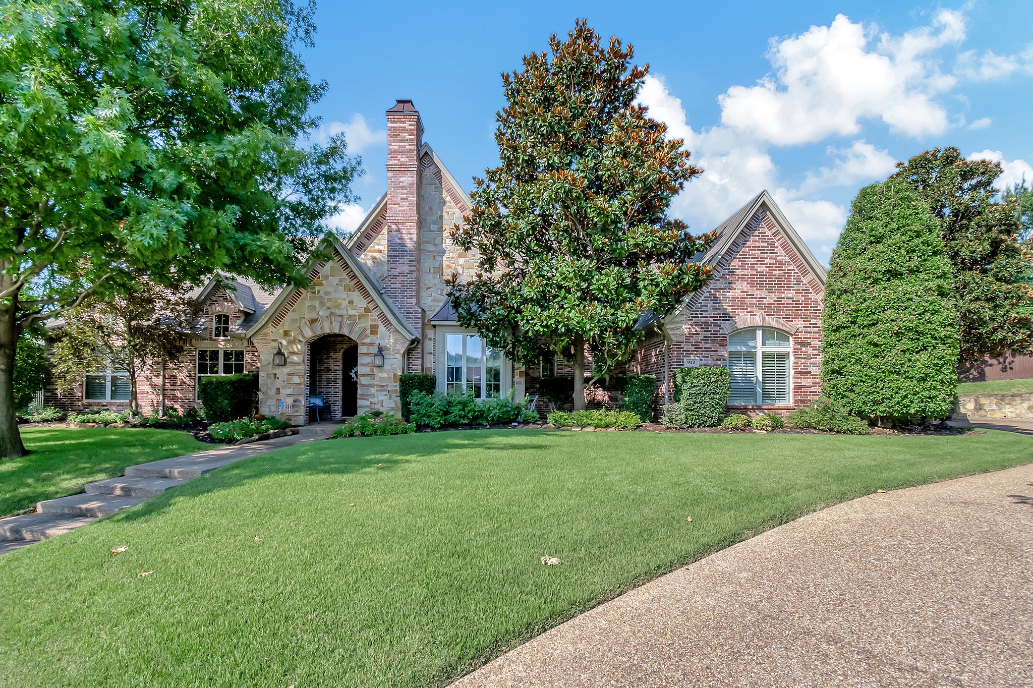 912 Glenmont Road Keller TX 76248