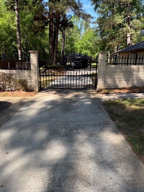 7985 N Lakeshore Drive Shreveport LA 71107