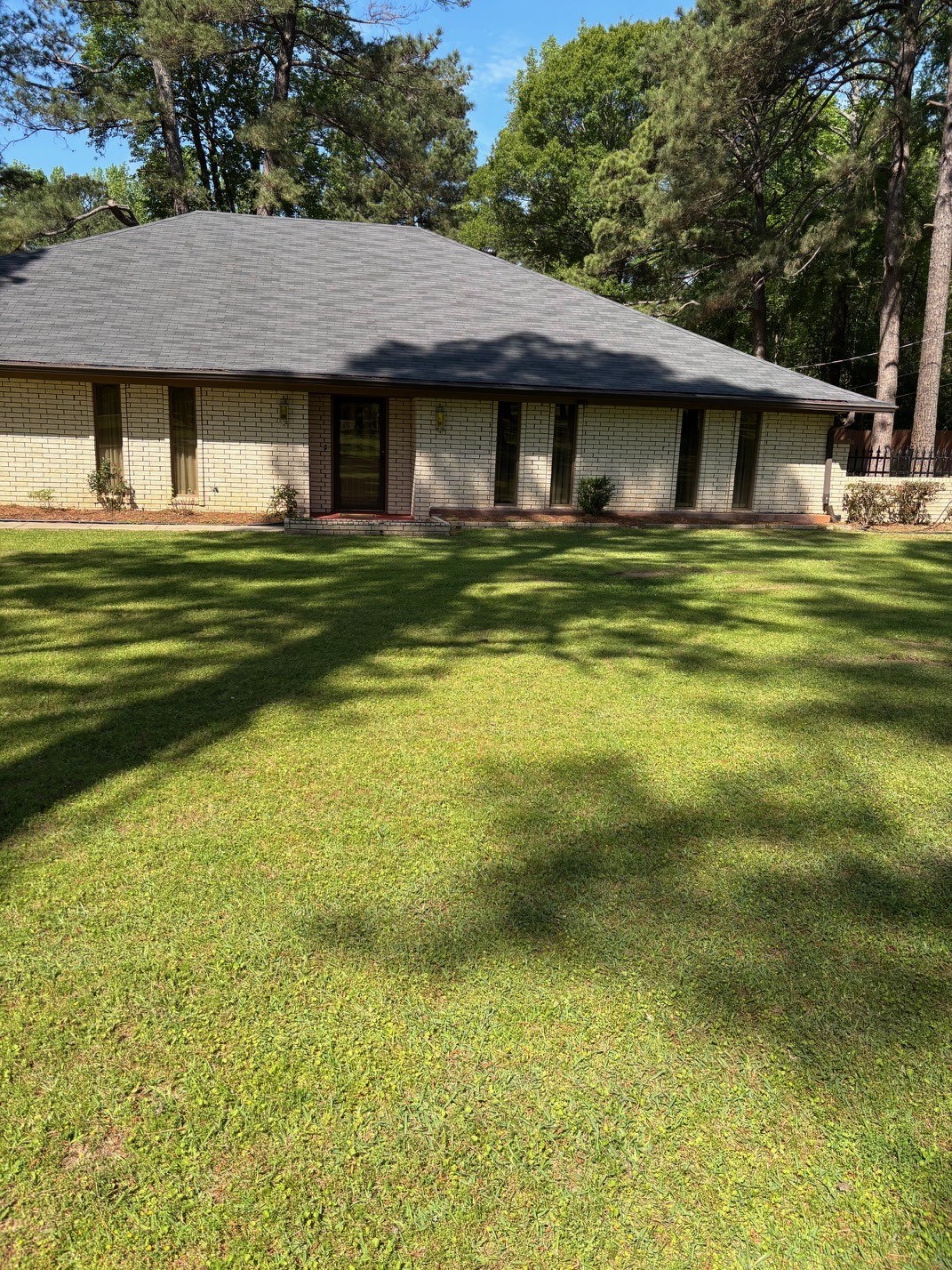 7985 N Lakeshore Drive Shreveport LA 71107