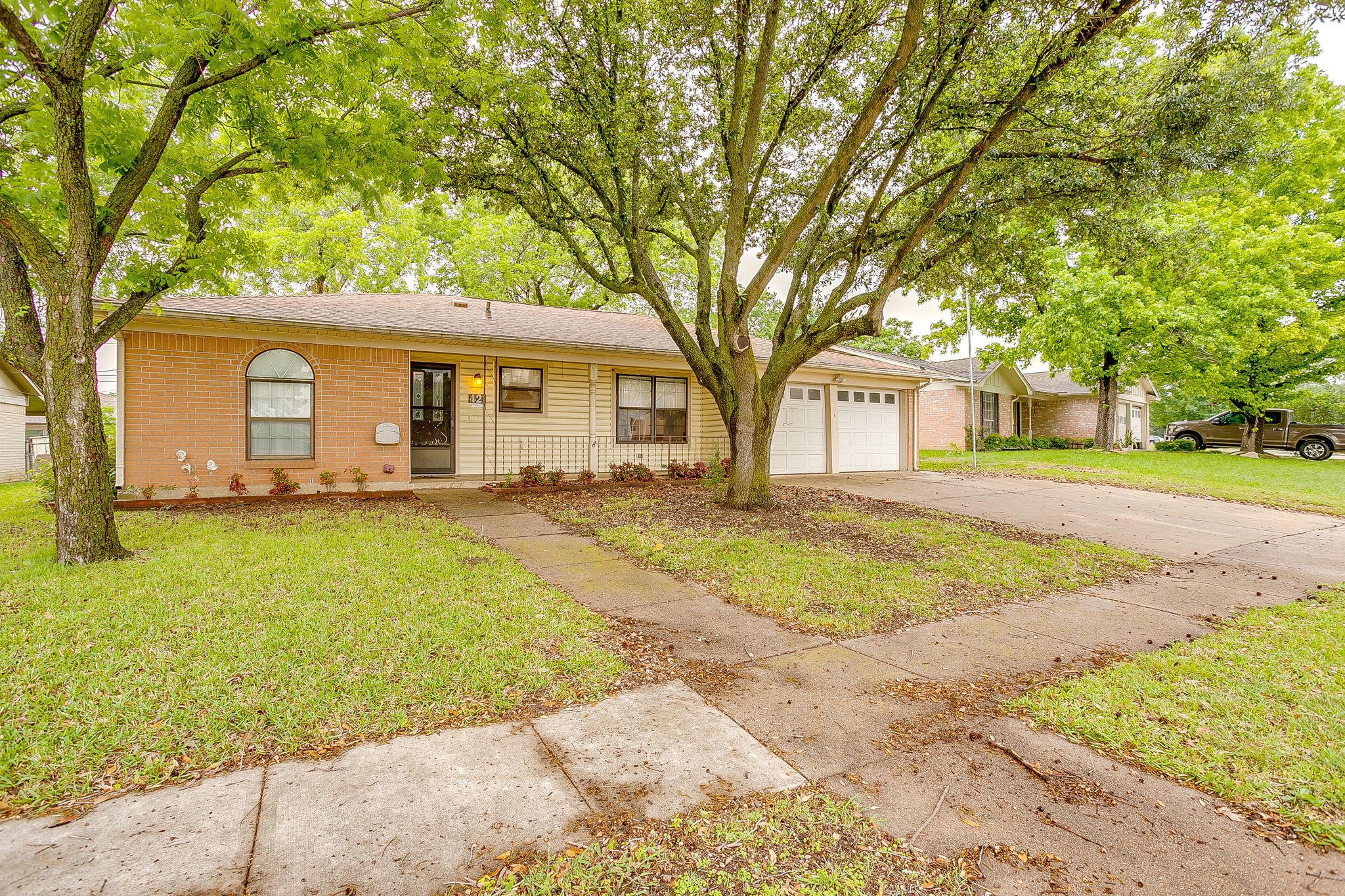 421 Linda Drive Burleson TX 76028