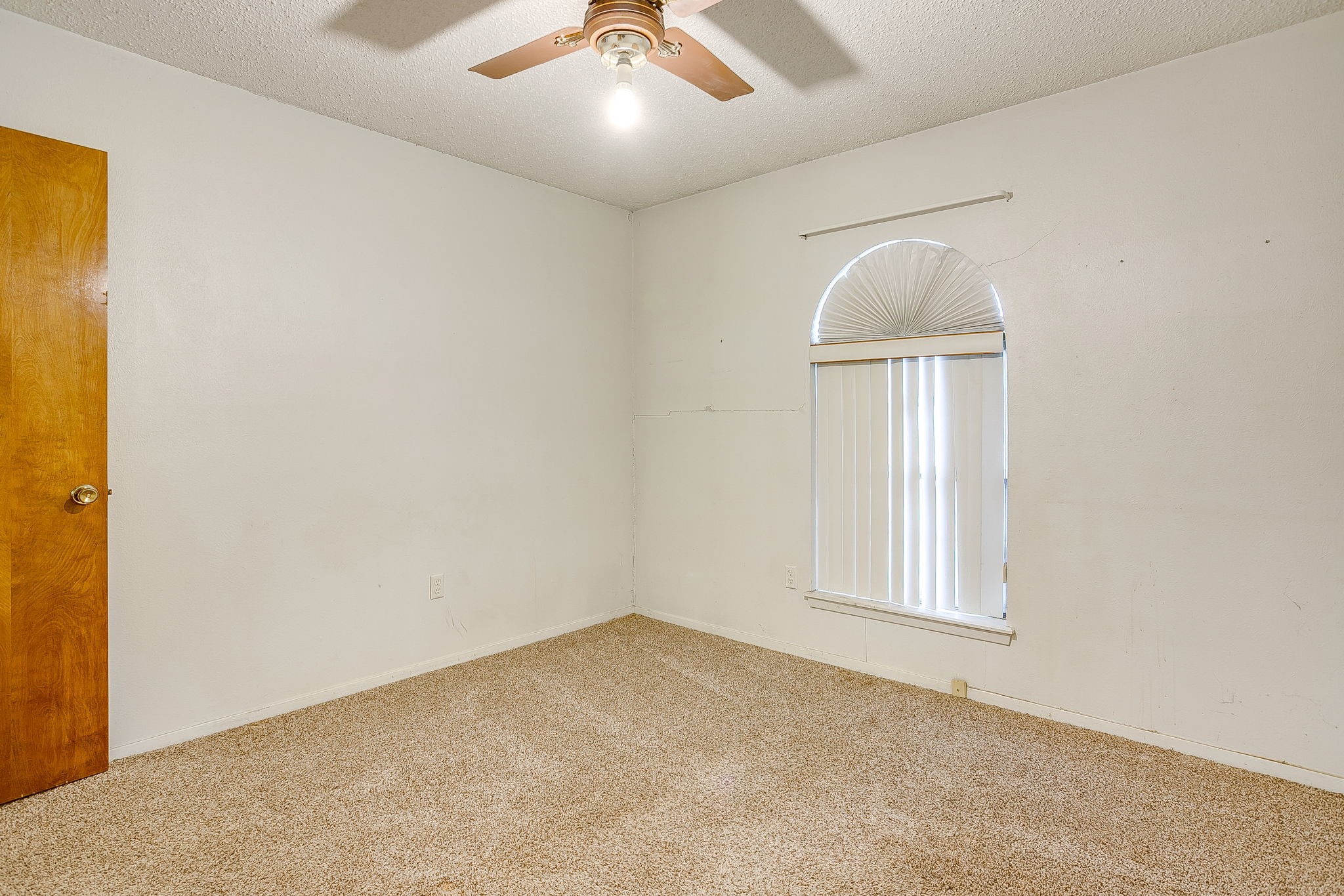 421 Linda Drive Burleson TX 76028