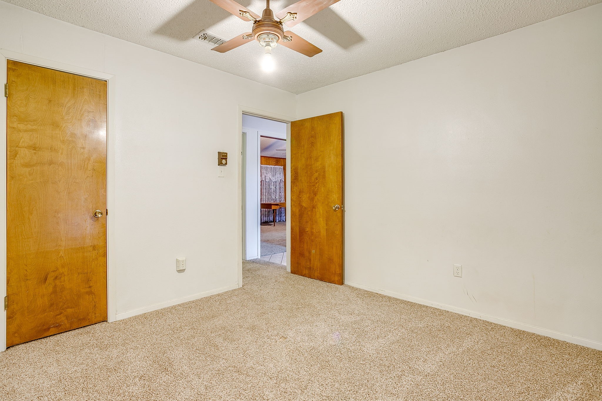 421 Linda Drive Burleson TX 76028