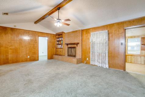 421 Linda Drive Burleson TX 76028
