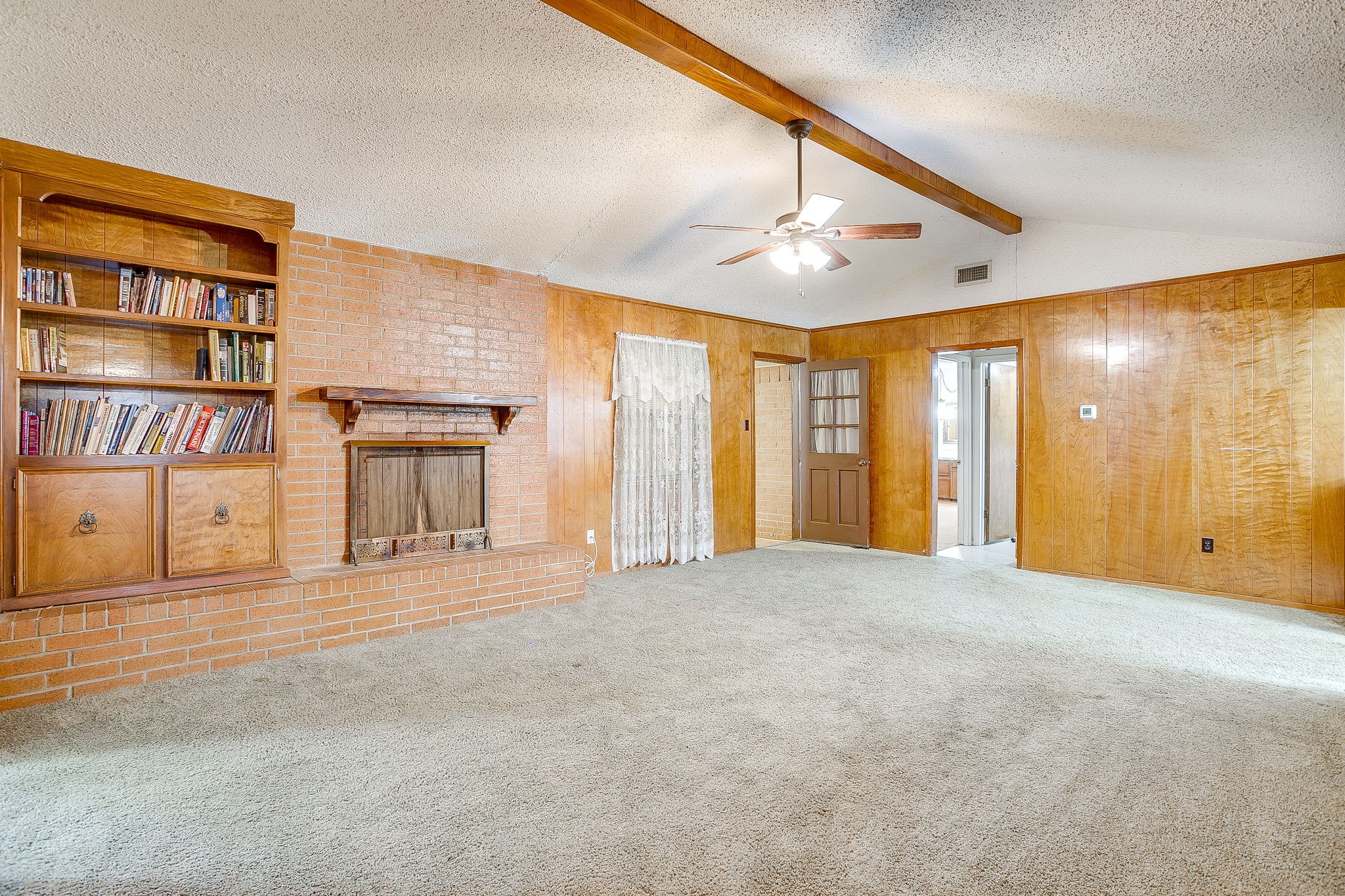 421 Linda Drive Burleson TX 76028