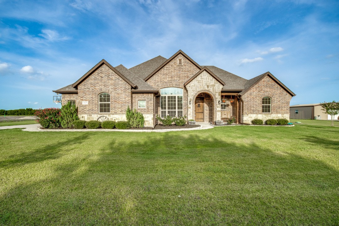 3825 County Road 2617 Caddo Mills TX 75135