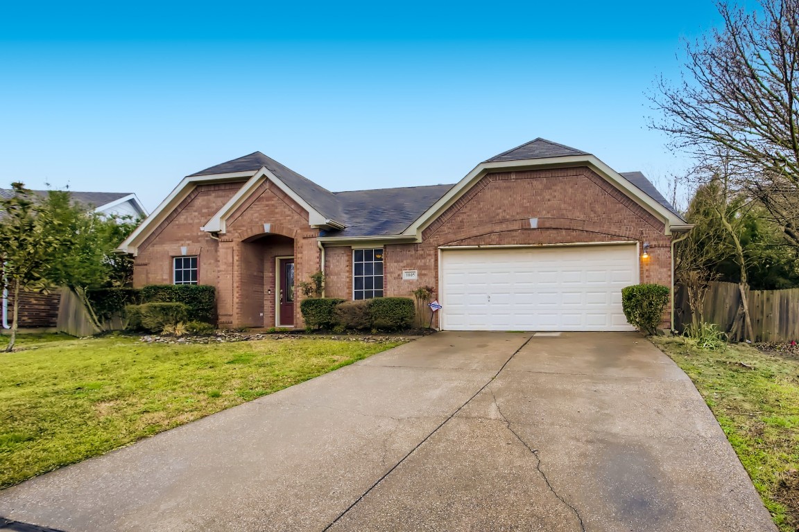 1005 Kelsey Court Forney TX 75126