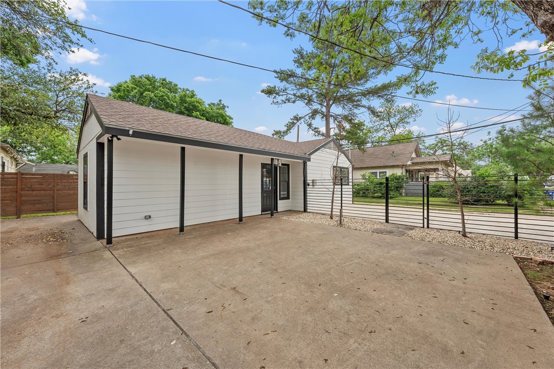 1801 S 8th Street Waco TX 76706