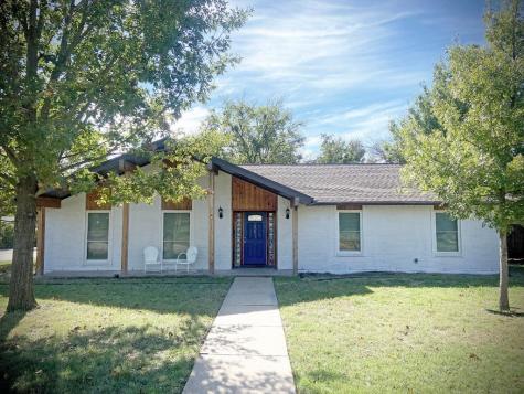 901 Vinecrest Lane Richardson TX 75080