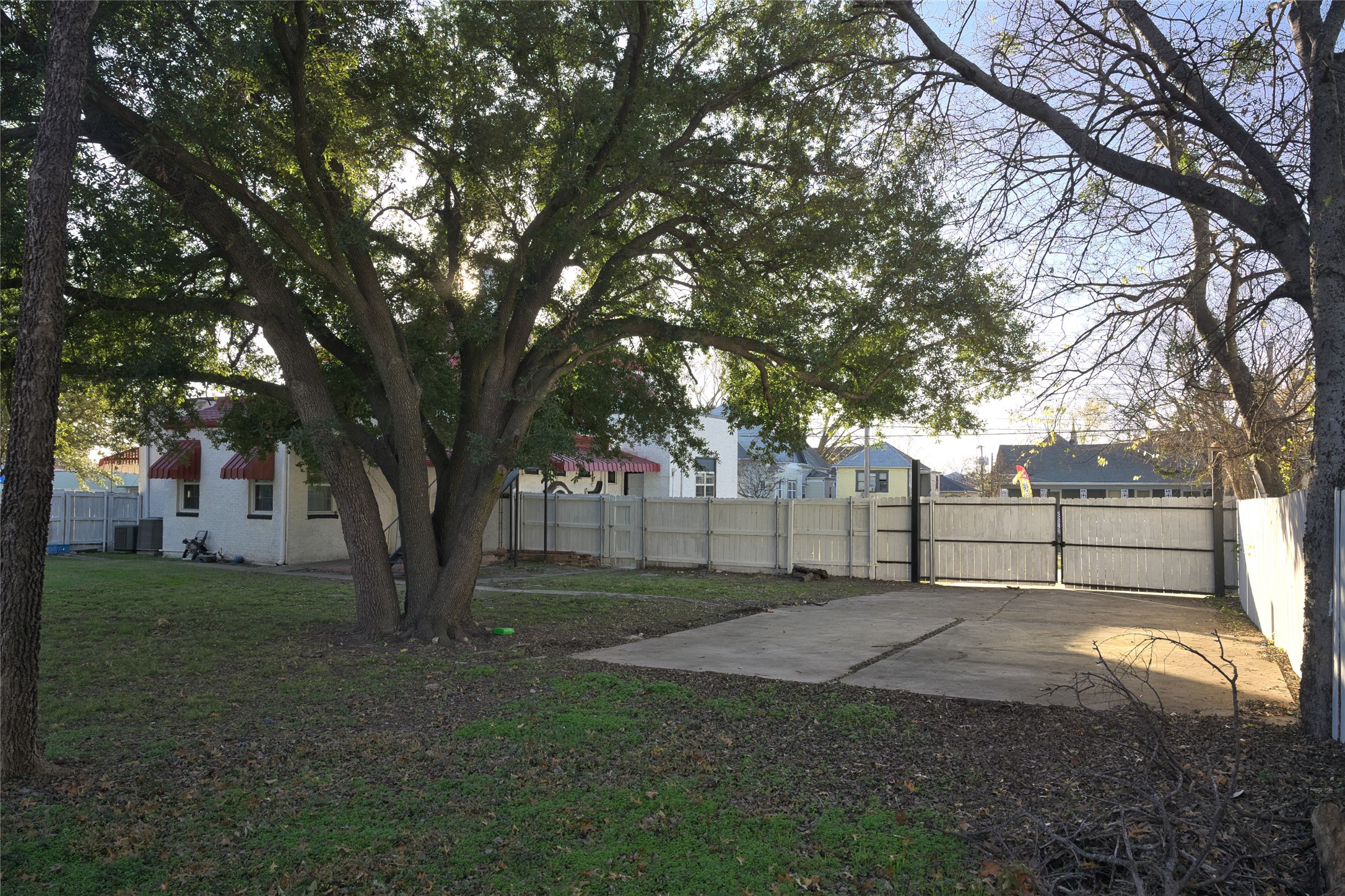 2514 Henry Street Greenville TX 75401