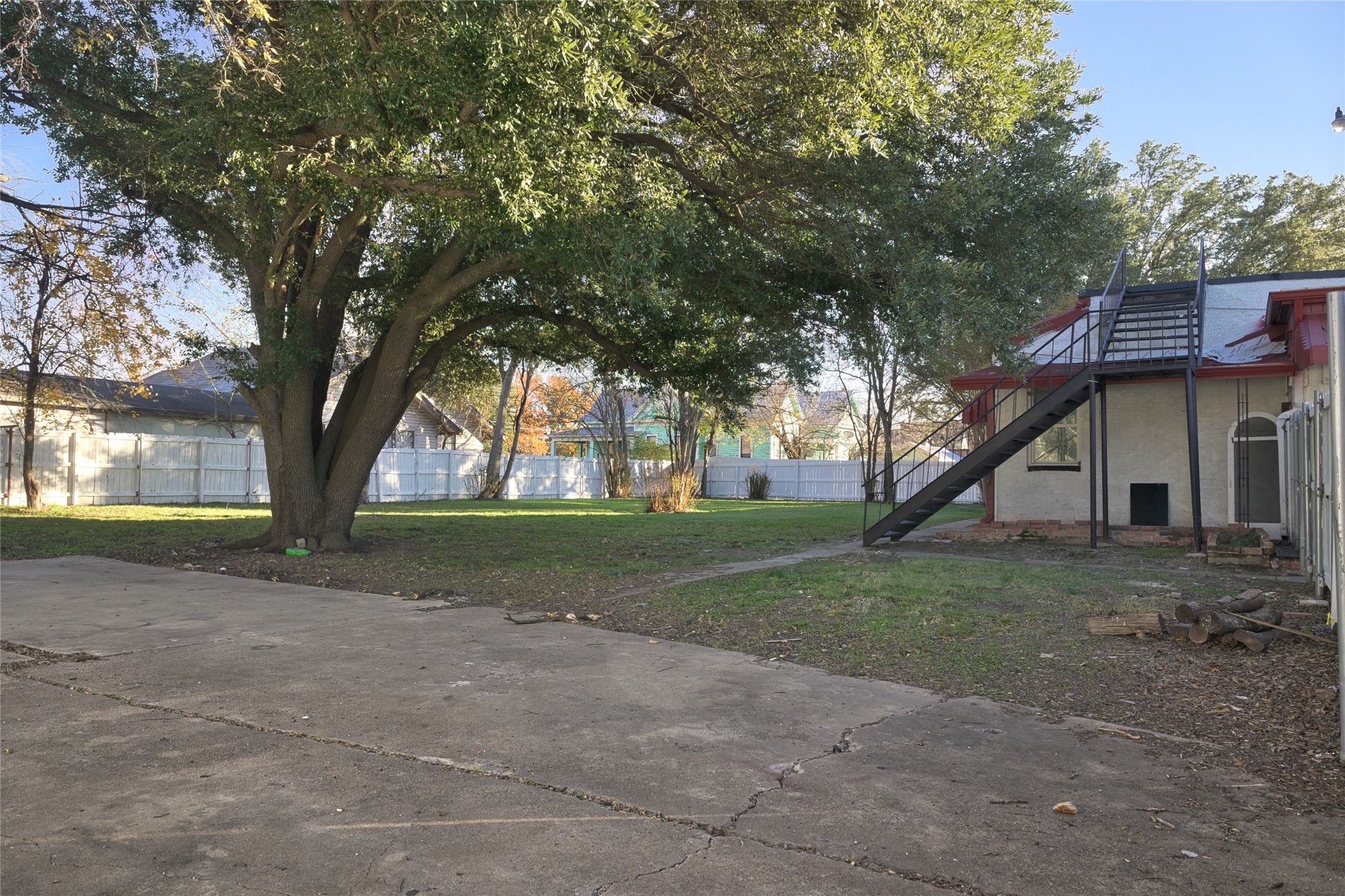 2514 Henry Street Greenville TX 75401