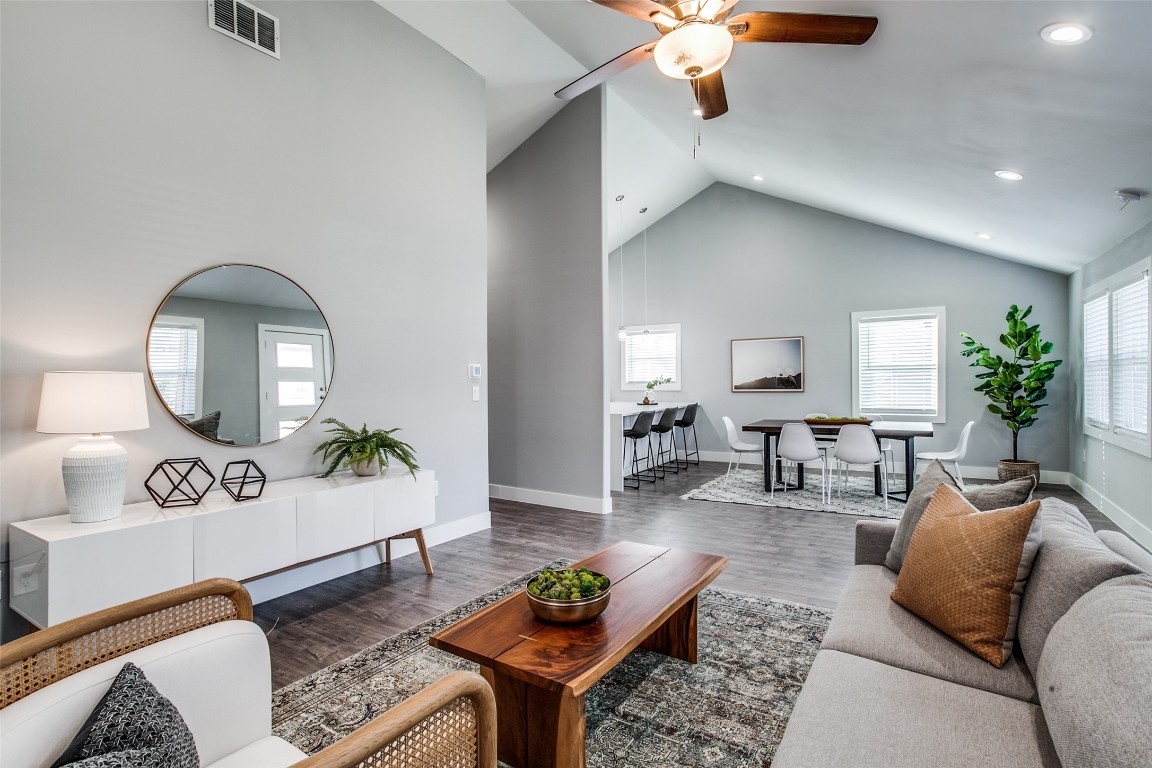 1438 Briarcliff Road Dallas TX 75235