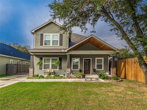 419 Coleman Street Waxahachie TX 75165