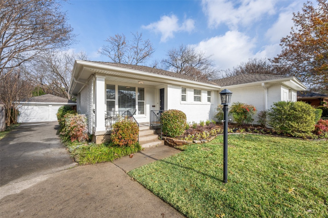 10523 Coleridge Street Dallas TX 75218