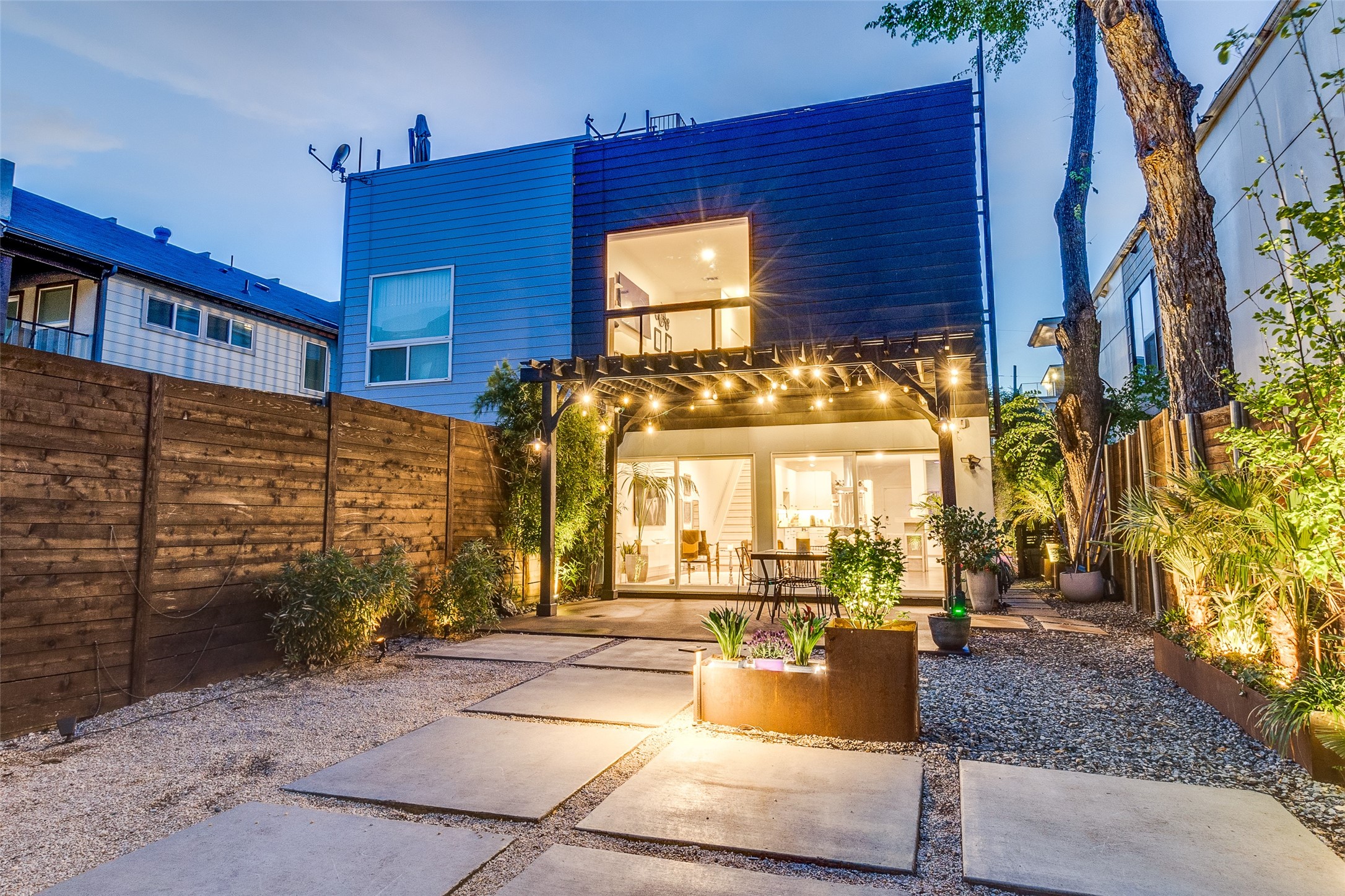 4210 Munger Avenue Dallas TX 75204