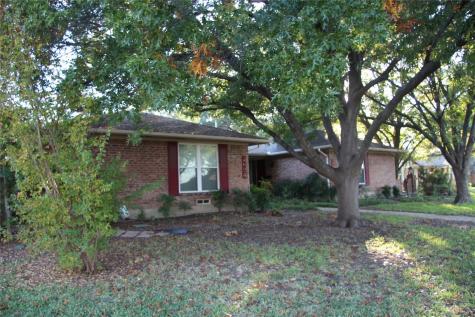 7622 Meadow Oaks Drive Dallas TX 75230