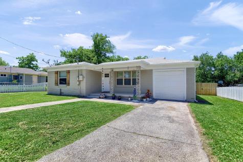 103 Tipton Street Whitesboro TX 76273