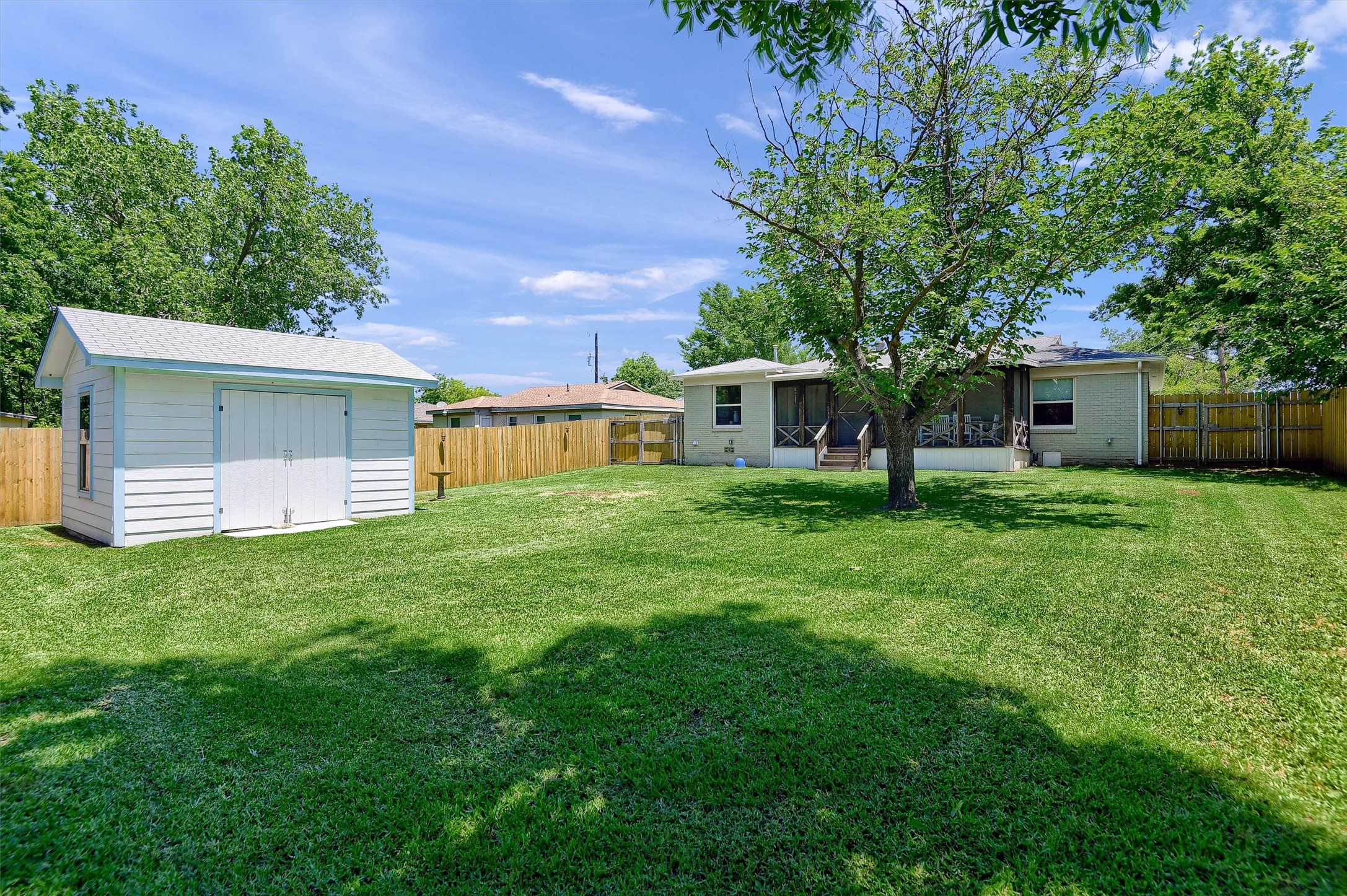103 Tipton Street Whitesboro TX 76273