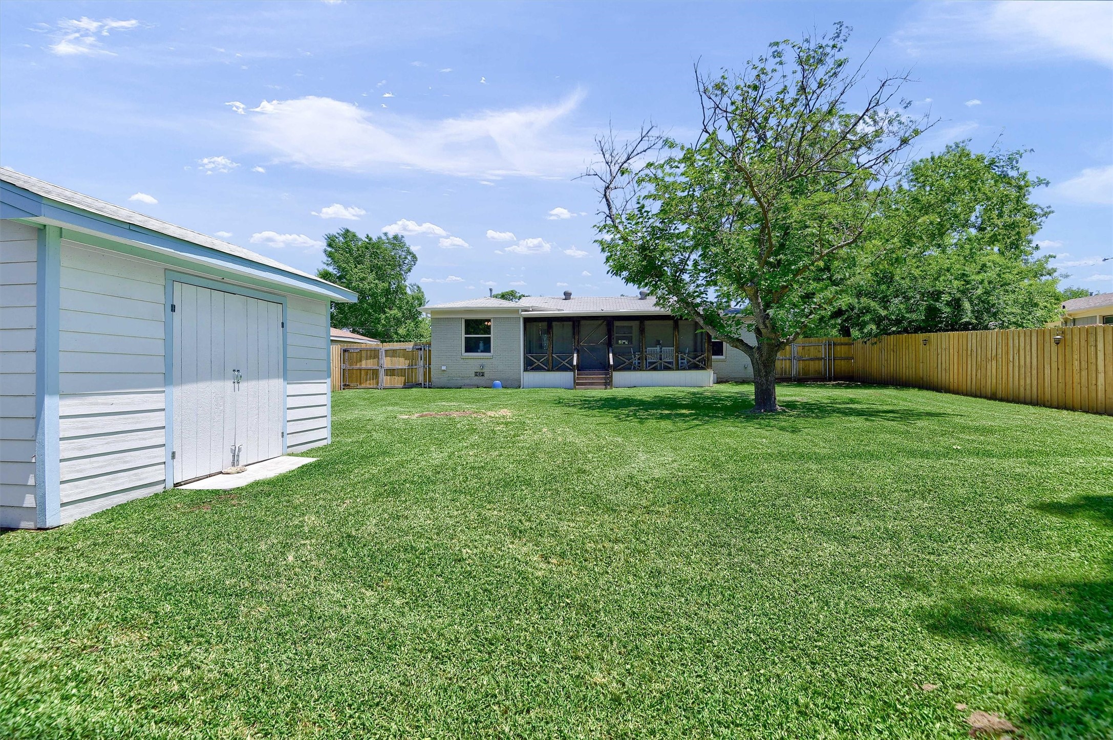 103 Tipton Street Whitesboro TX 76273