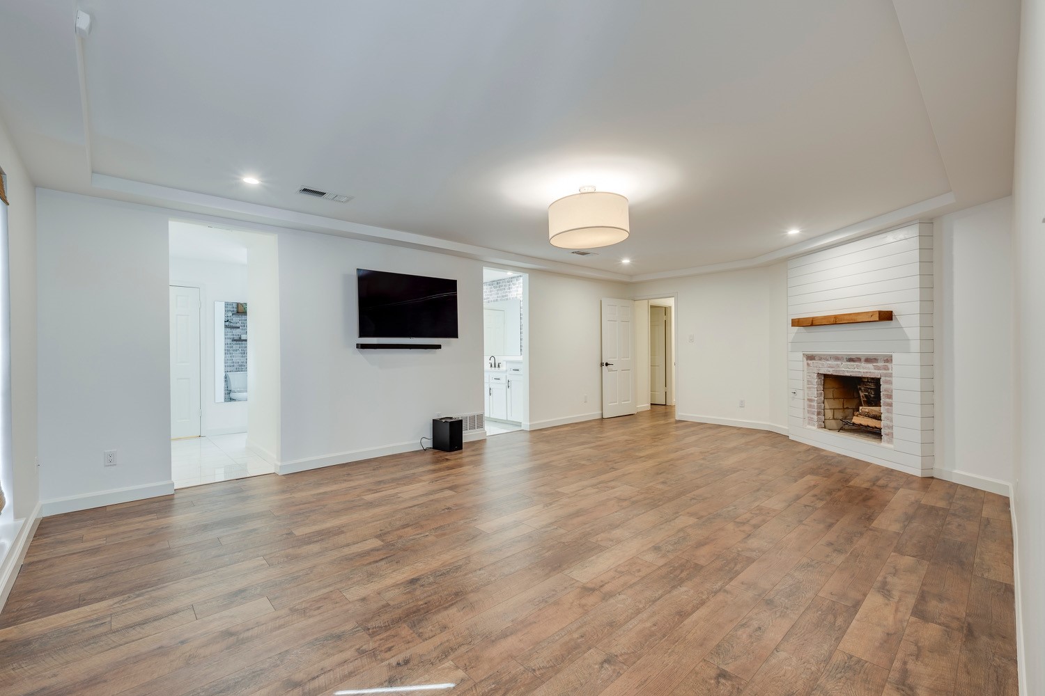 501 N Havenwood Lane Fort Worth TX 76112