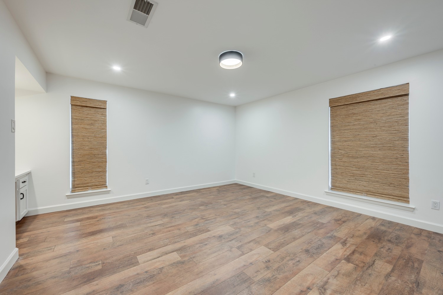 501 N Havenwood Lane Fort Worth TX 76112